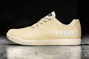 Nobull Sportschuhe Damen Gold | BVGN-04295